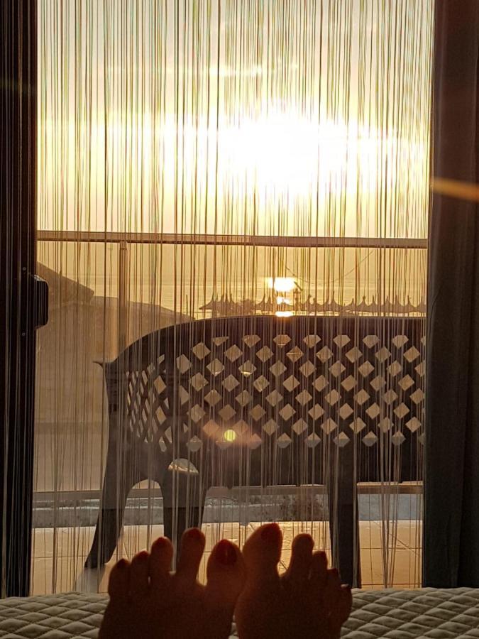 Apartament Andy Mamaia Nord 30 M De Plaja นาโวดาริ ภายนอก รูปภาพ