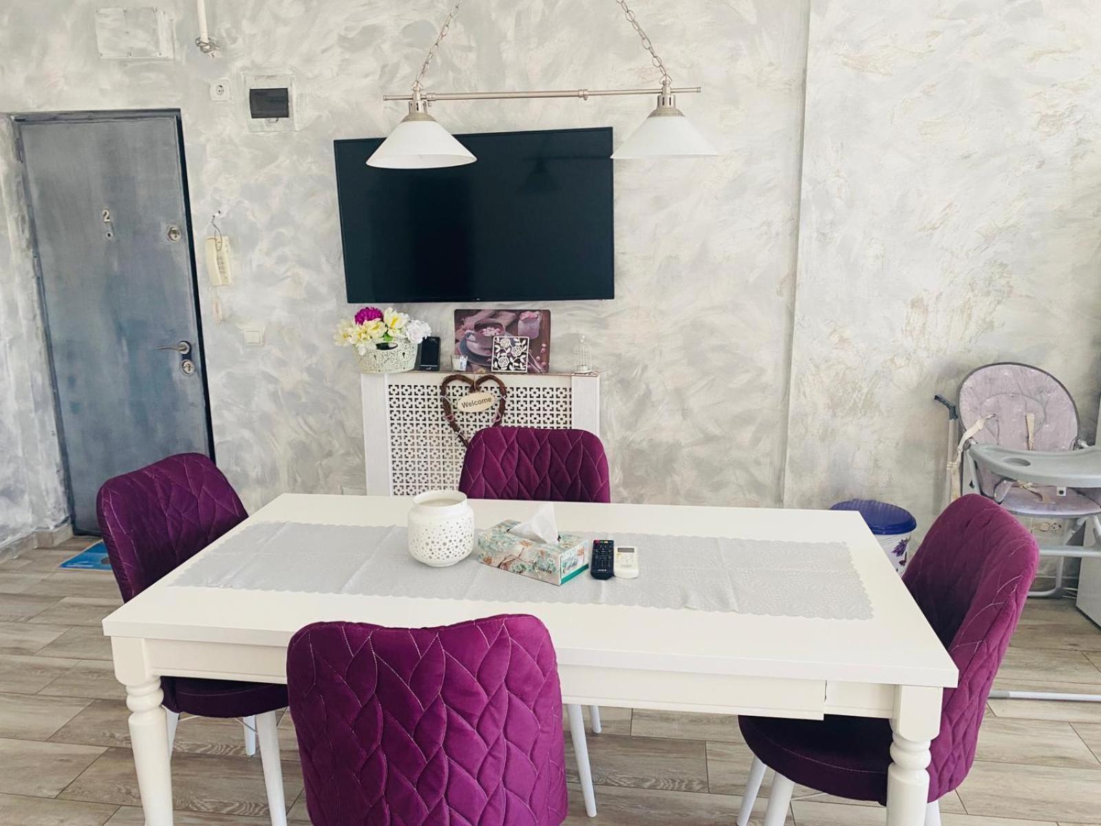 Apartament Andy Mamaia Nord 30 M De Plaja นาโวดาริ ภายนอก รูปภาพ